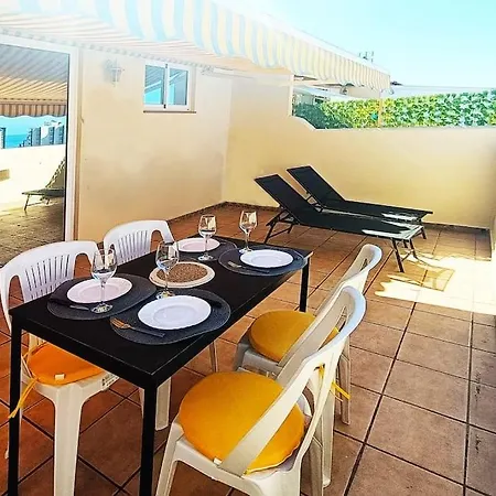 Cosy With Pool And Sea View -bianca Διαμέρισμα